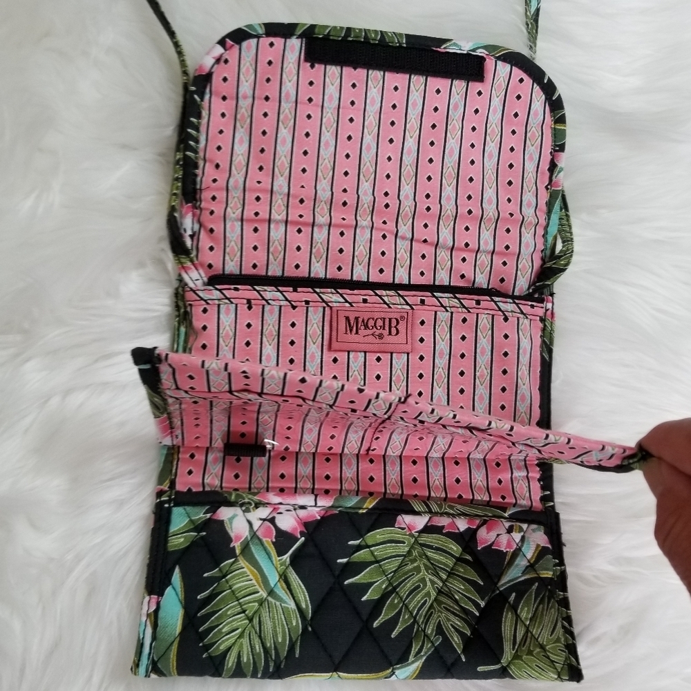 MaggieB Tropical Floral Trifold Belt/Crossbody Bag - Picture 7 of 9